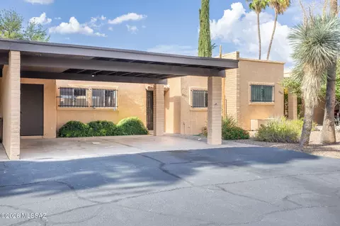 7857 E Waverly St, Tucson, AZ 85715