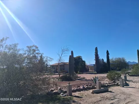 13045 N Trico Rd, Marana, AZ 85653