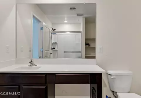 Bath - 4077 E Braddock Dr, Tucson, AZ 85706 photo 1 of 5