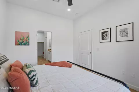 Bedroom - 2018 E River Rd #200, Tucson, AZ 85718 photo 5 of 8