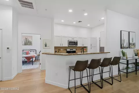 Kitchen - 2018 E River Rd #200, Tucson, AZ 85718 photo 1 of 4