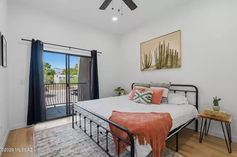 Bedroom - 2018 E River Rd #200, Tucson, AZ 85718 photo 1 of 8