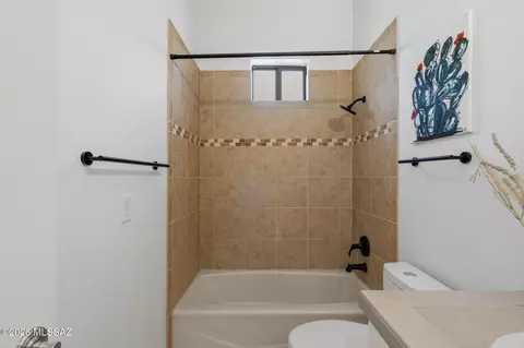 Bath - 2018 E River Rd #200, Tucson, AZ 85718 photo 3 of 3