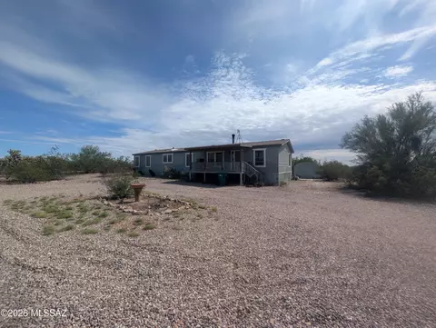 1205 N San Joaquin Rd, Tucson, AZ 85743