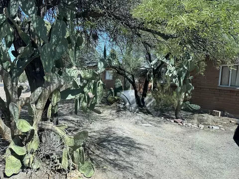 5632 E 4th St, Tucson, AZ 85711 photo 6