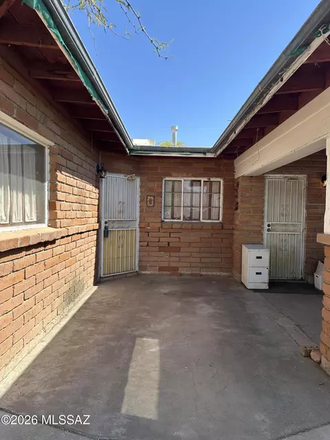 5632 E 4th St, Tucson, AZ 85711 photo 7