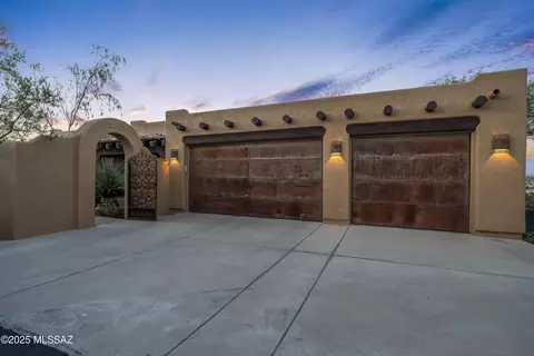 5480 W Sharpshooter Ct, Tucson, AZ 85743