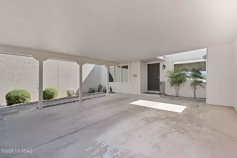 1052 N Caribe Ave, Tucson, AZ 85710