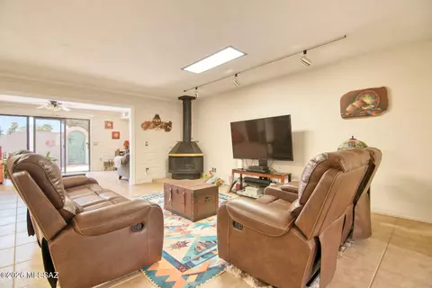 10075 N Oro Pl, Oro Valley, AZ 85737