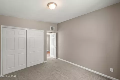 Bedroom - 7140 E 29th St, Tucson, AZ 85710 photo 5 of 6