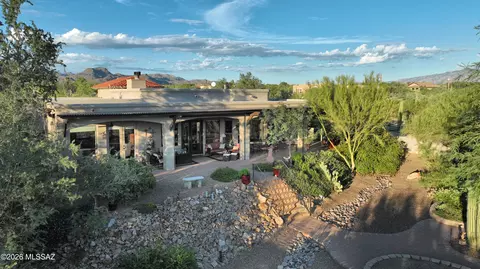 5251 W Desert Falcon Ln, Tucson, AZ 85742