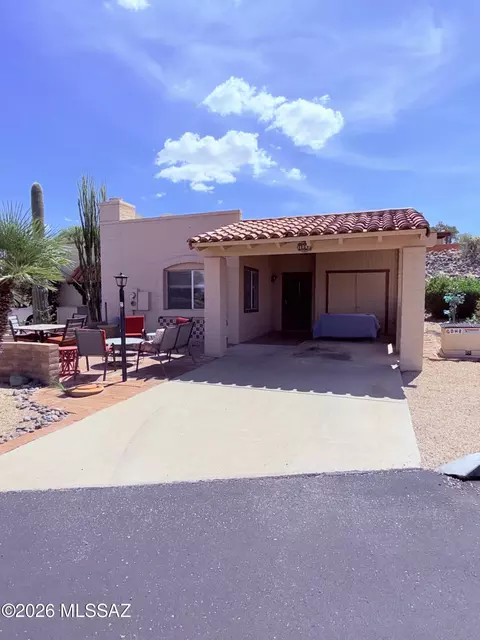 1093 W Calle Alhambra, Green Valley, AZ 85622