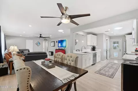 1801 N Howard Blvd, Tucson, AZ 85716