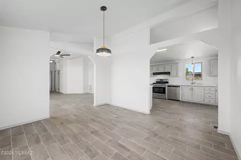 Dining - 13701 E Blue Cactus Ln, Vail, AZ 85641 photo 2 of 2