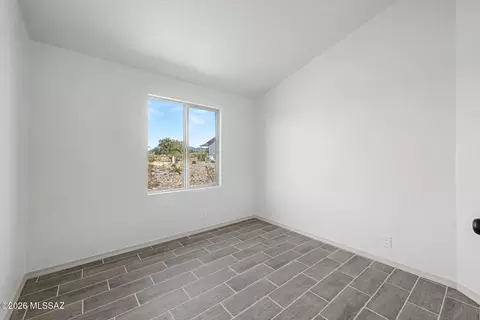 Bedroom - 13701 E Blue Cactus Ln, Vail, AZ 85641 photo 3 of 4