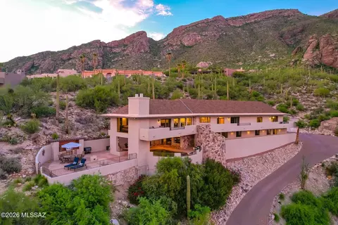 4821 E Winged Foot Pl, Tucson, AZ 85718