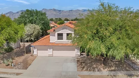 7979 E Maggie Ct, Tucson, AZ 85715