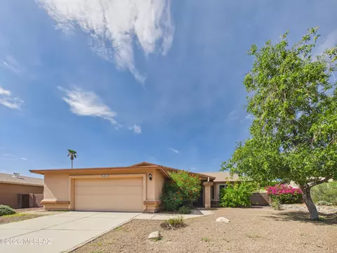 10051 E Watson Dr, Tucson, AZ 85730
