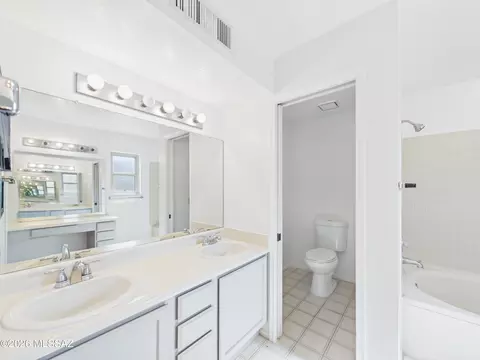 Bath - 10051 E Watson Dr, Tucson, AZ 85730 photo 2 of 5