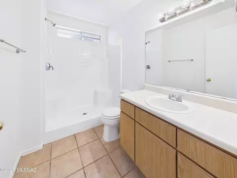 Bath - 4641 S Fenwick Dr, Tucson, AZ 85730 photo 1 of 2