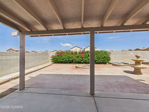 Exterior - 4641 S Fenwick Dr, Tucson, AZ 85730 photo 3 of 4