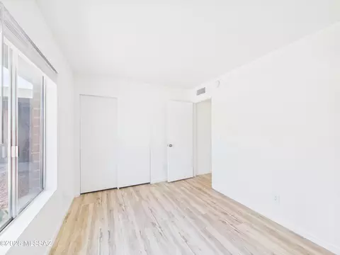 Bedroom - 8347 E Ruby Dr, Tucson, AZ 85730 photo 5 of 5