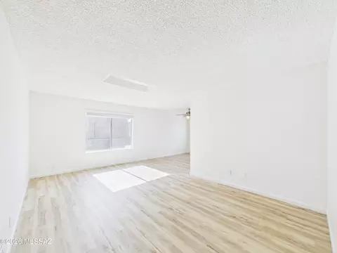 Living - 8347 E Ruby Dr, Tucson, AZ 85730 photo 2 of 4