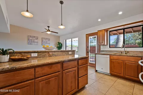 Kitchen - 7052 E Baker St, Tucson, AZ 85710 photo 4 of 6