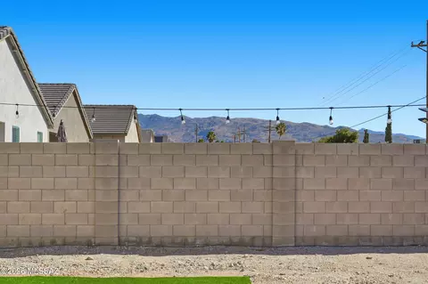 Exterior - 9780 E Gray Hawk Dr, Tucson, AZ 85730 photo 7 of 7