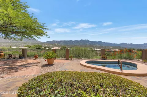 Exterior - 65555 E Canyon Dr, Tucson, AZ 85739 photo 4 of 10