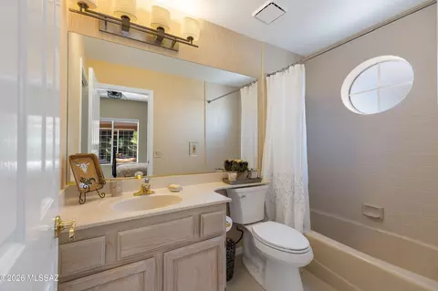Bath - 65555 E Canyon Dr, Tucson, AZ 85739 photo 1 of 4