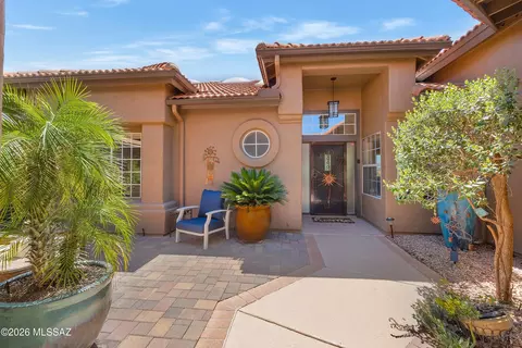 Exterior - 65555 E Canyon Dr, Tucson, AZ 85739 photo 3 of 10