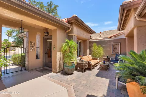 Exterior - 65555 E Canyon Dr, Tucson, AZ 85739 photo 2 of 10