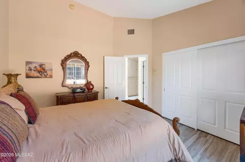 Bedroom - 65555 E Canyon Dr, Tucson, AZ 85739 photo 6 of 6