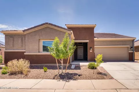8903 W Weeping Dalea Dr, Marana, AZ 85653