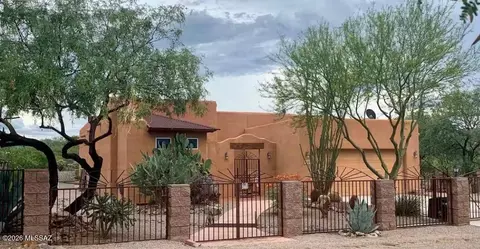 1843 Rosalia Ct, Rio Rico, AZ 85648