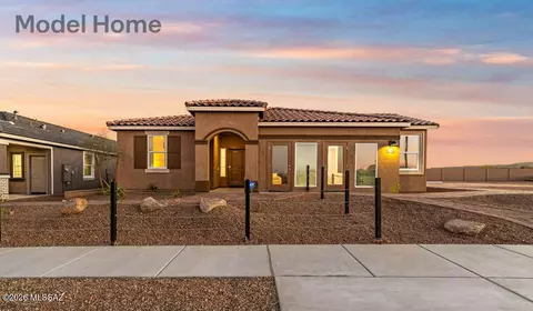 739 W Calle Lupa, Sahuarita, AZ 85629