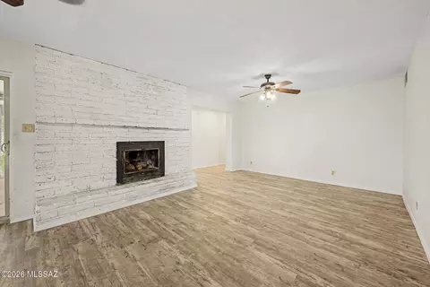 Living - 441 N Bisbee Ave, Willcox, AZ 85643 photo 4 of 6