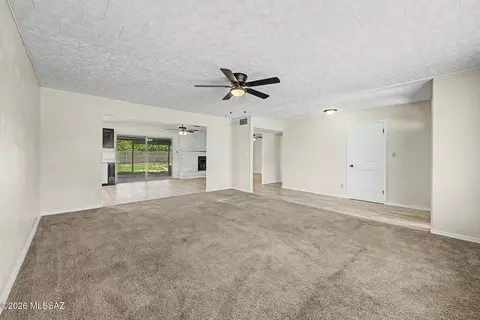 Living - 441 N Bisbee Ave, Willcox, AZ 85643 photo 3 of 6
