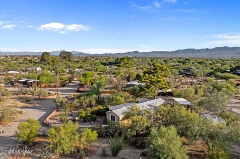 3120 W Lobo #6, Tucson, AZ 85742