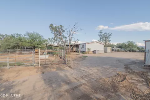 12800 W Wailaki Way, Tucson, AZ 85743