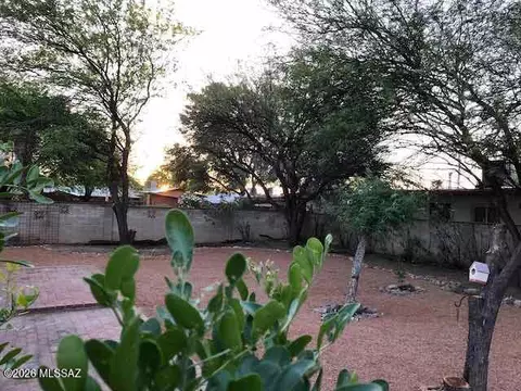 Exterior - 5221 E Fairmount St, Tucson, AZ 85712 photo 4 of 18