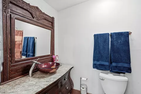 Bath - 7430 E 39th St, Tucson, AZ 85730 photo 1 of 4