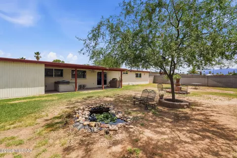 Exterior - 7430 E 39th St, Tucson, AZ 85730 photo 8 of 12