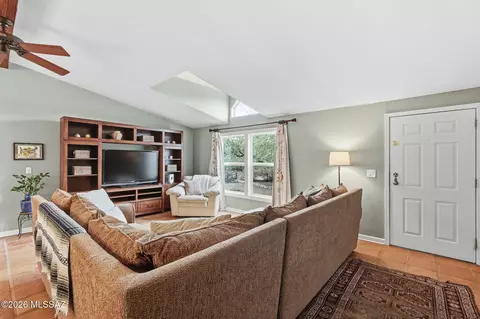 4530 Edwin Rd, Tucson, AZ 85739 photo 3