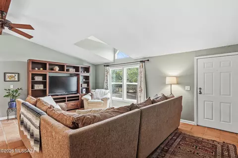 4530 Edwin Rd, Tucson, AZ 85739 photo 6
