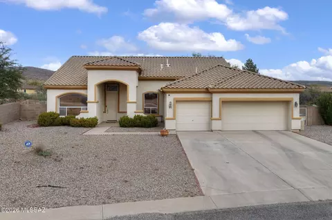 91 Highland Cir, Rio Rico, AZ 85648