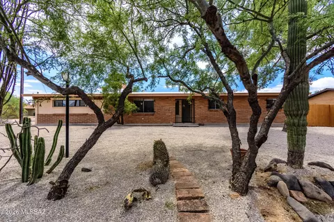 4520 E Glenn St, Tucson, AZ 85712