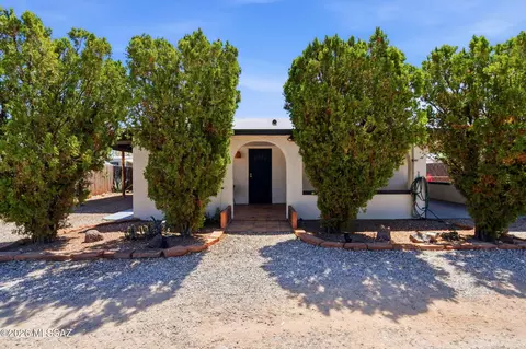 2720 N Columbus Blvd, Tucson, AZ 85712