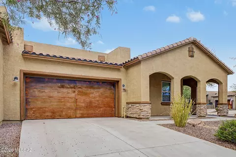 13289 N Chiracahua Peak Dr, Oro Valley, AZ 85755